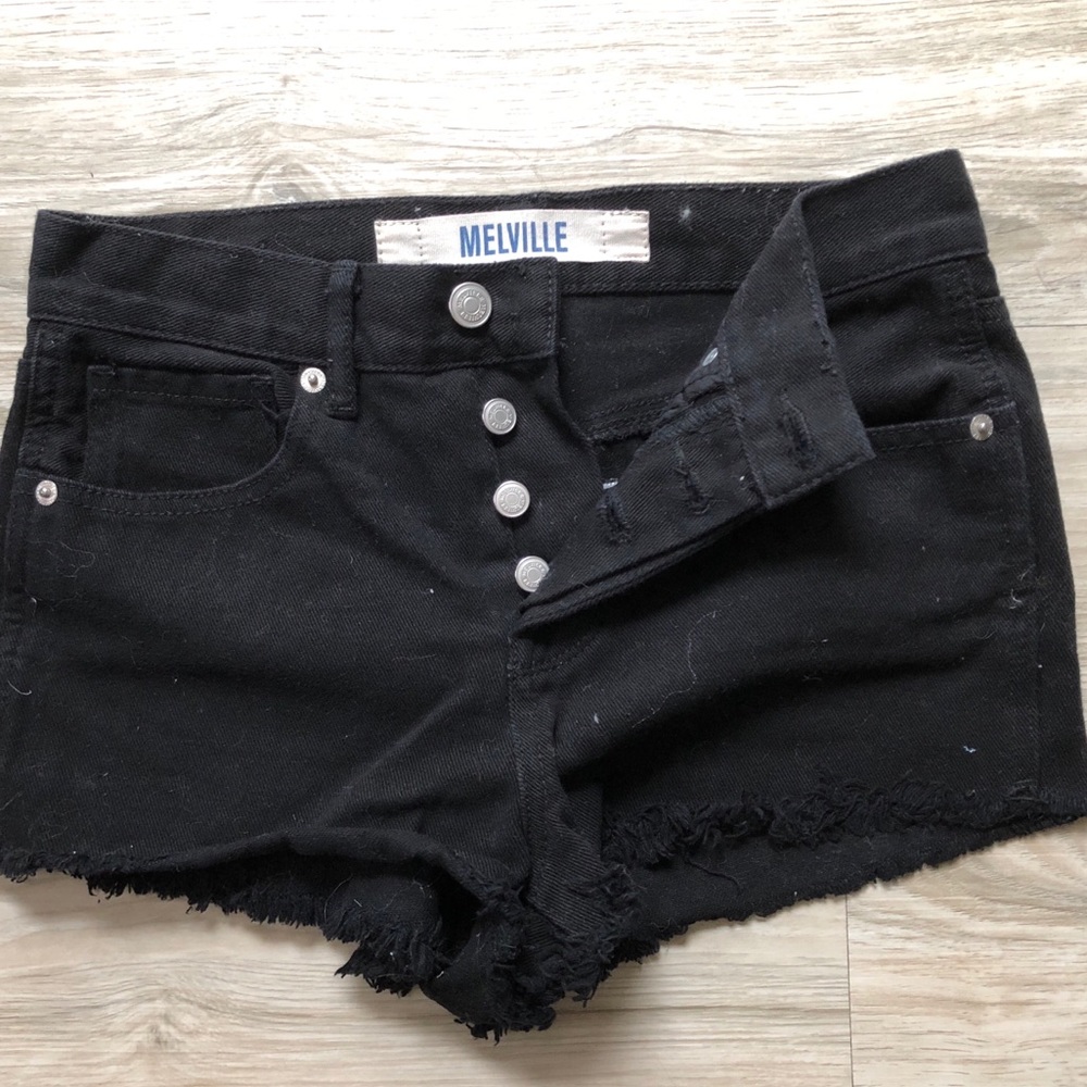 Brandy Melville black shorts